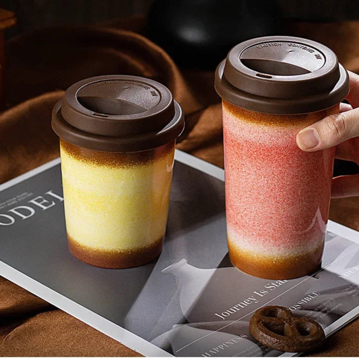 Tasse à Café Céramique Nomade - 290/350ml avec Couvercle Silicone